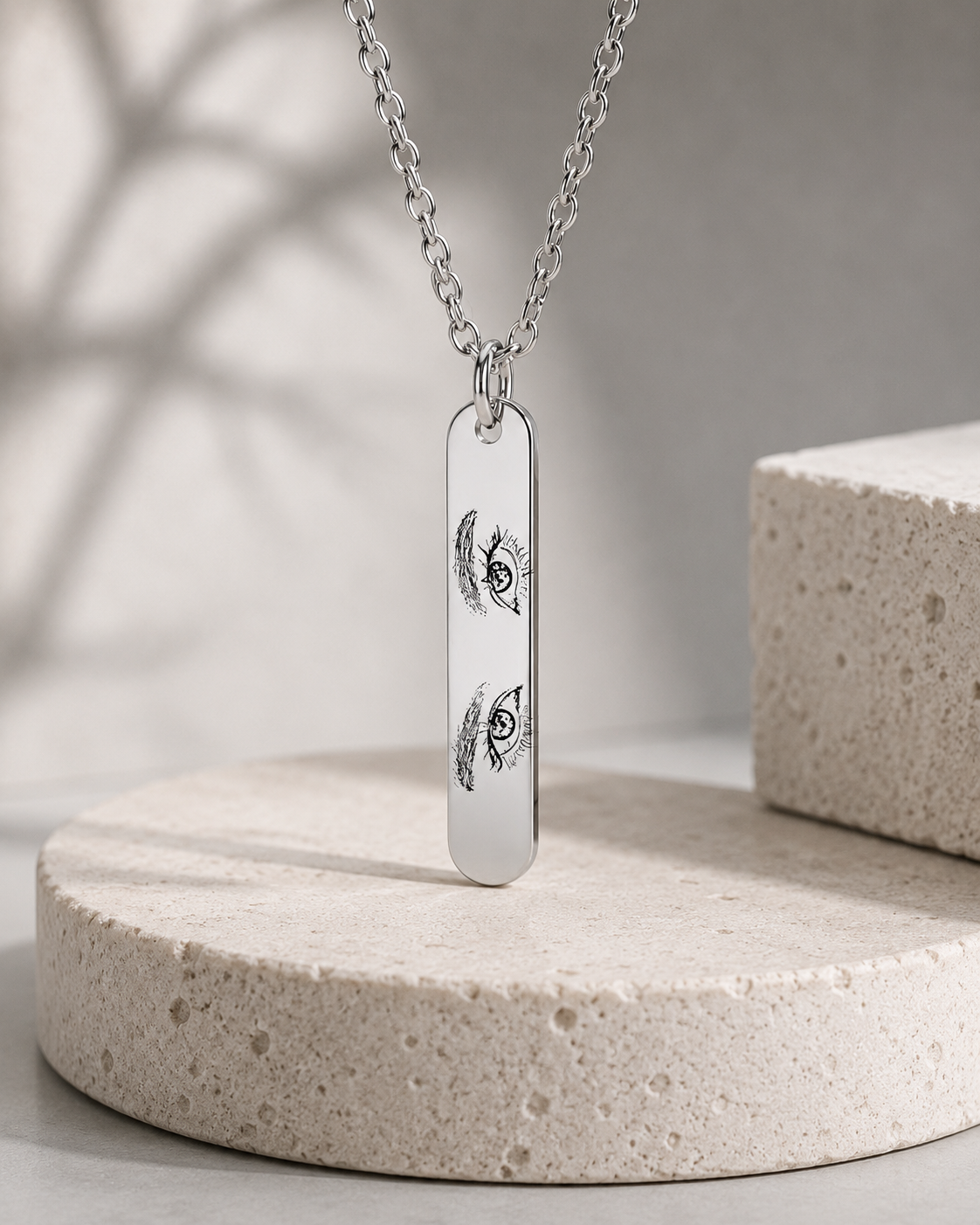 Mirada de Amor Grabada | Collar para Hombre