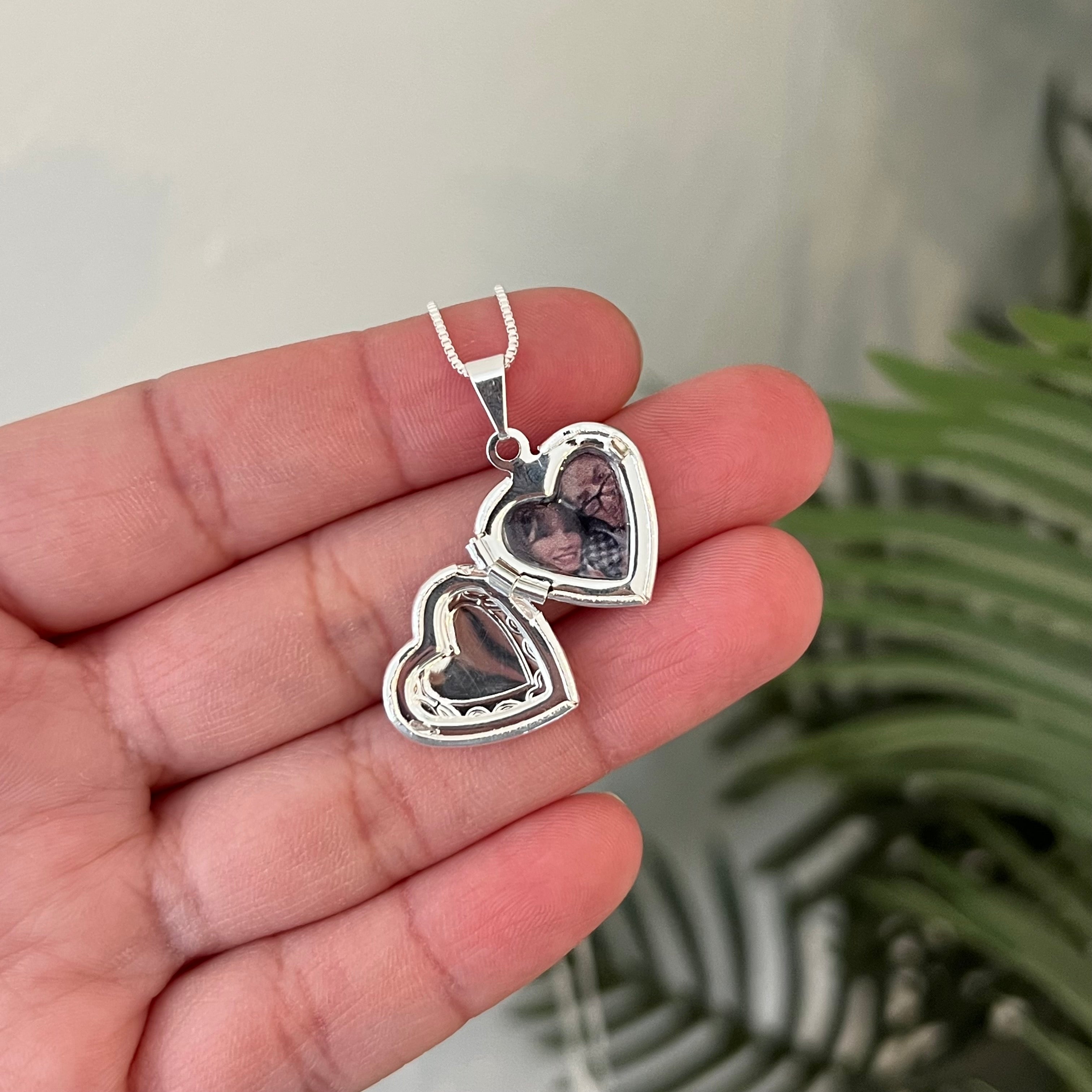 Tu Historia Cerca de Ti | Relicario Personalizado Amor❤️