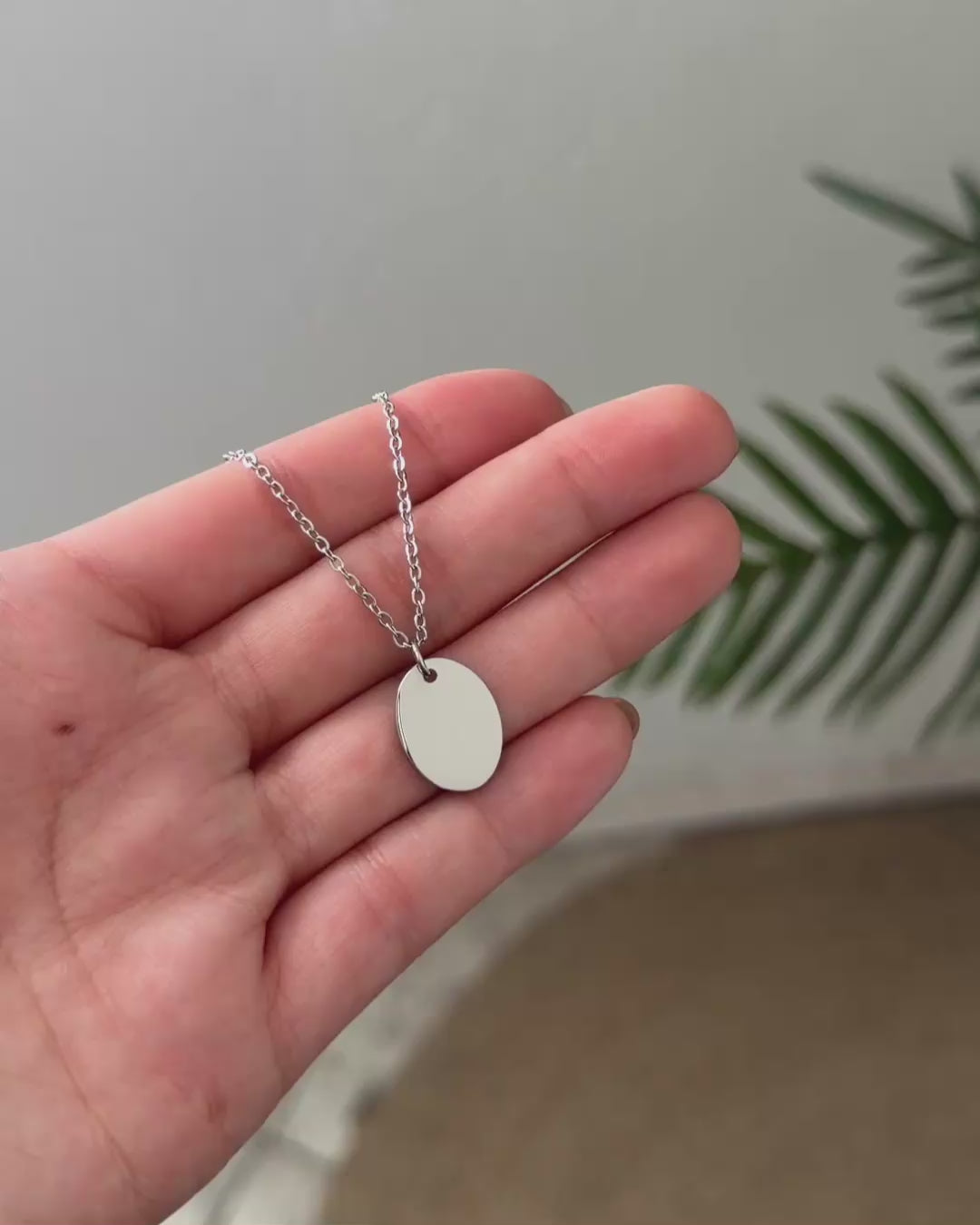 Cuenta tu Historia | Collar Ovalado Personalizado✨
